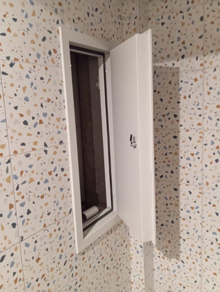 Elektrik Panosu Kapağı 2